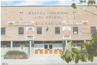 Gordon Technical High School założone w 1950 r. w Chicago, Illinois, USA.
